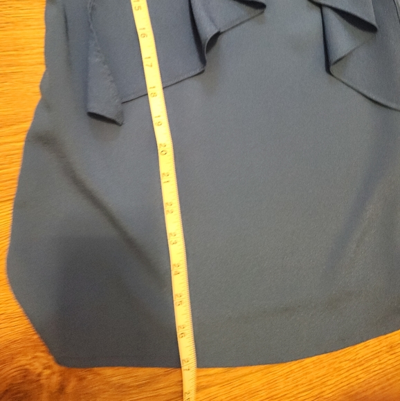 🦋 Adorable blue blouse 🦋 - Picture 7 of 11